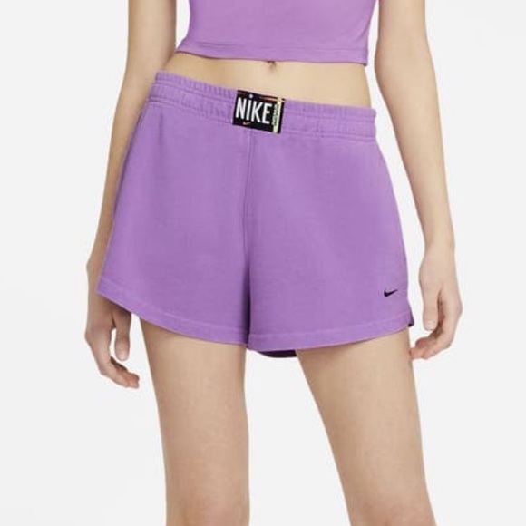Nike Fuchsia Glow Shorts - Picture 1 of 6